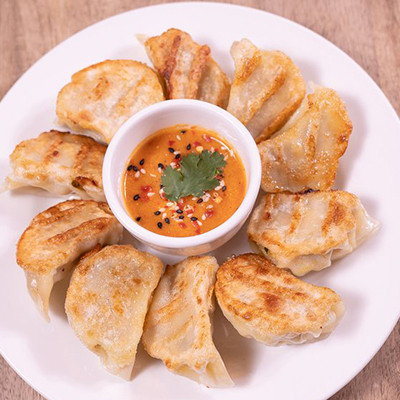 Stir-Fry Veg Momo (6 pcs.)