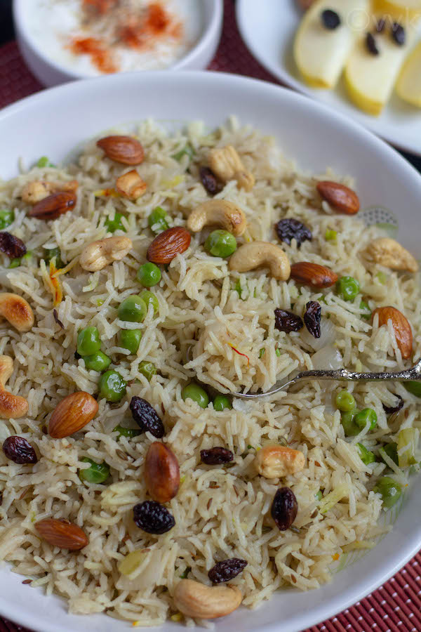 White Pulao with Veggies and Kaju-Kismis